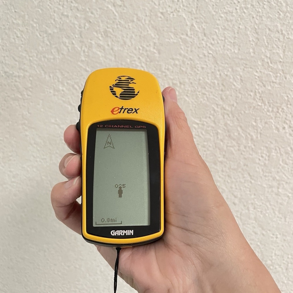 Garmin eTrex 12-Channel Handheld GPS Navigation System Tested Working - Picture 4 of 8